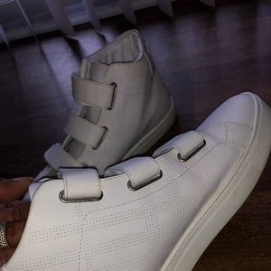 Burberry shoes